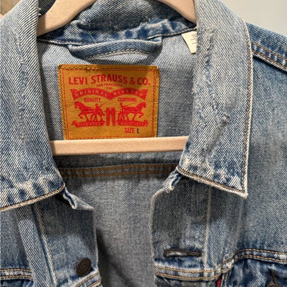 Levi Jean jacket - Picture 4 of 6